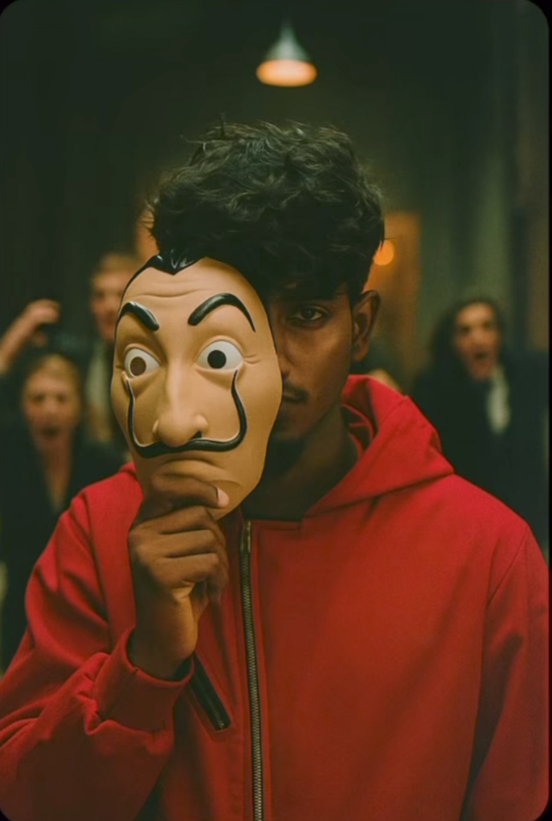 Badass Money Heist Look AI prompt – anime and art style photo editing image