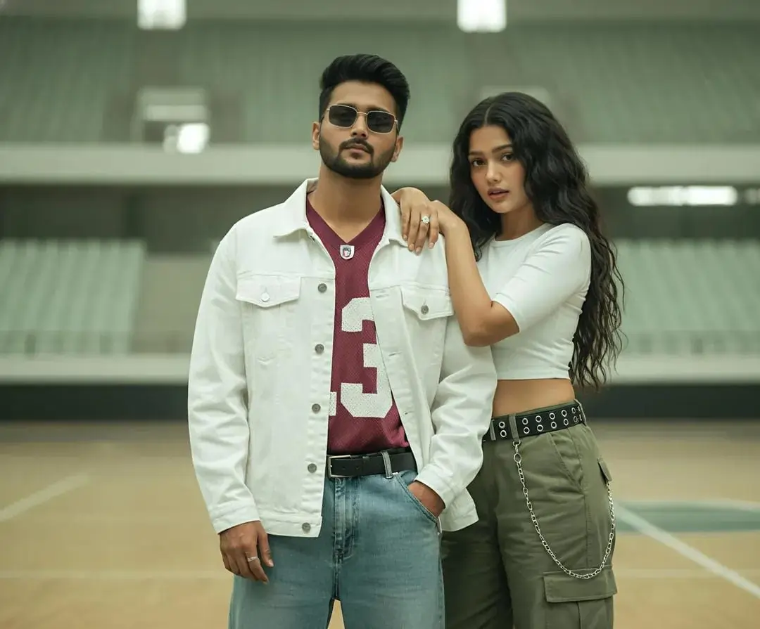 Urban Fashion Shoot Portrait AI prompt – realistic couple photo editing image
